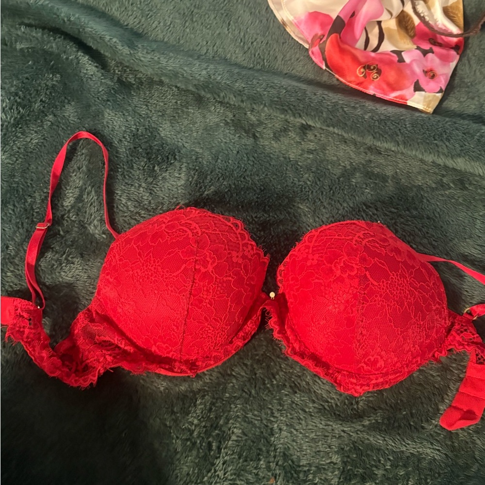 Elegant Red Lace Bra